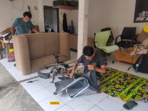 081288998233 Service Kursi Sofa dan Service Perbaikan Sofabed Berkualitas Termurah Terbaik dan Terpercaya Di Cibubur Jakarta Bogor Depok Tangerang Bekasi dan Cikarang