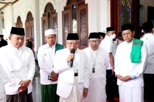 Kasad Ajak Tauladani Nabi Muhammad SAW, Kepala Staf Angkatan Darat, Jenderal TNI Dr. Dudung Abdurachman, Berita Kawasan Cianjur, Wakil Presiden Republik Indonesia, Wapres RI, Prof. Ma'ruf Amin