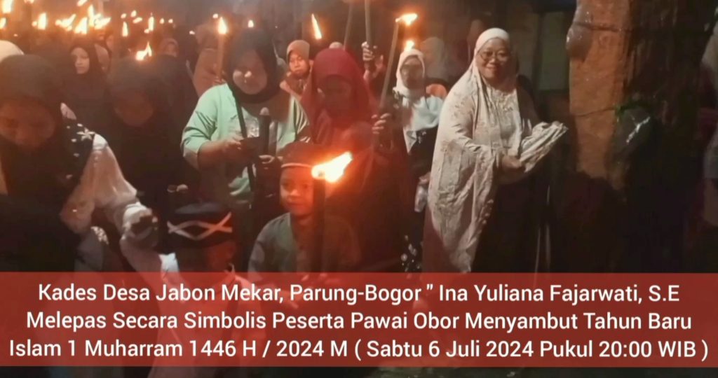 Sambut Tahun Baru Islam 1446 Hijriah, Kades Jabon Mekar Lepas Ratusan Peserta Pawai Obor