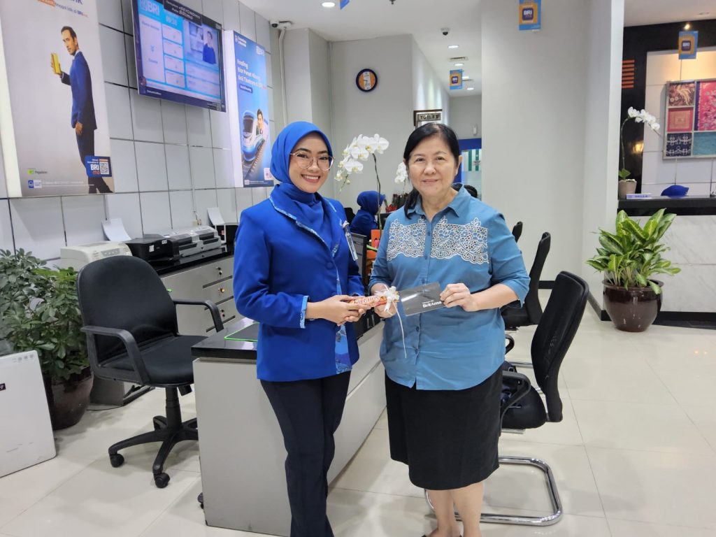 Dalam Rangka Memeriahkan HPN 2025, Bank BRI Branch Office Mall Ambasador Tawarkan Program dan Promo Menarik